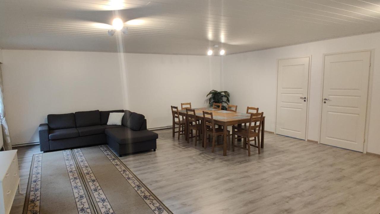 Apartments, 4 Rooms + Sauna Kajaani Esterno foto
